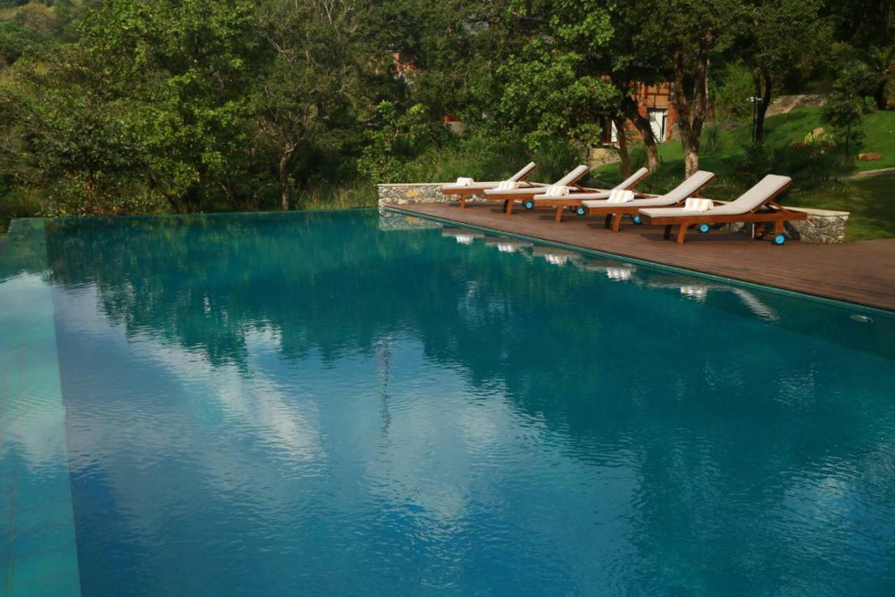 Sennya Resorts Belihuloya Exteriör bild